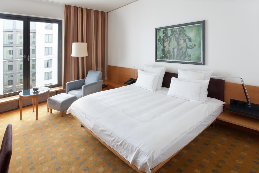 Swiss Advantage Room