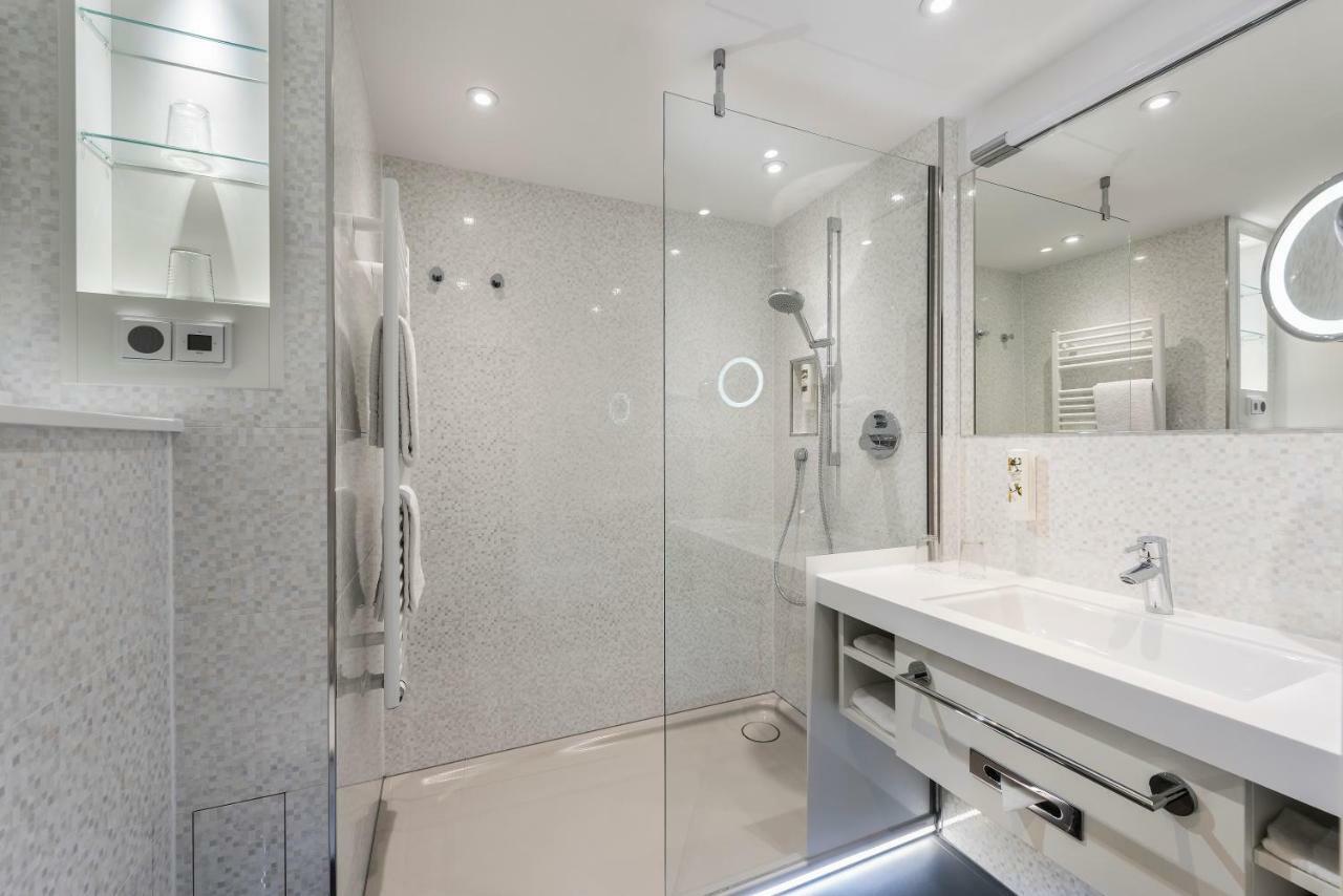 Chambre Deluxe Double ou Lits Jumeaux